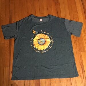 Sunflower Graphic T-Shirt